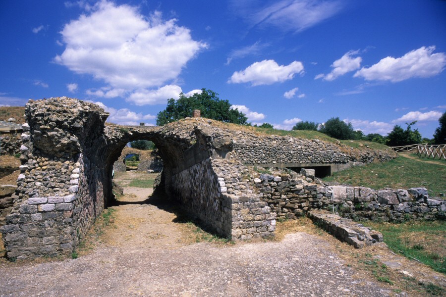 Vetulonia
